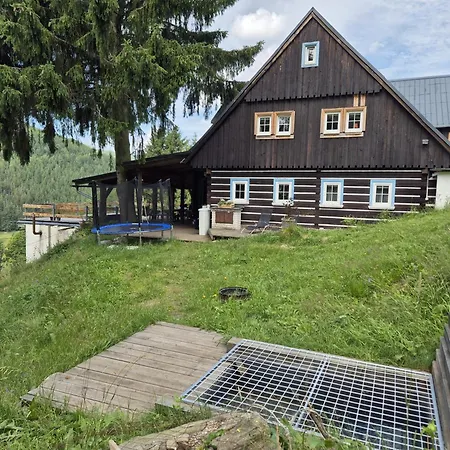 Vakantiehuis Na Hrani *
