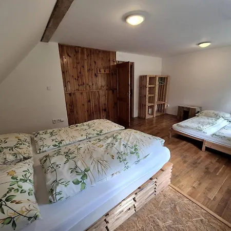 Vakantiehuis Na Hrani