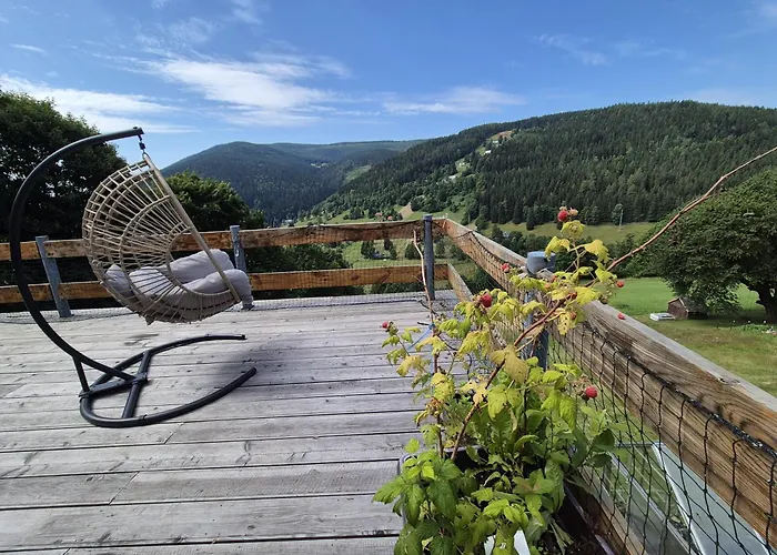 Na Hrani بيت للعطل