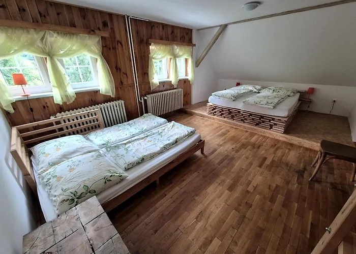 Na Hráni *